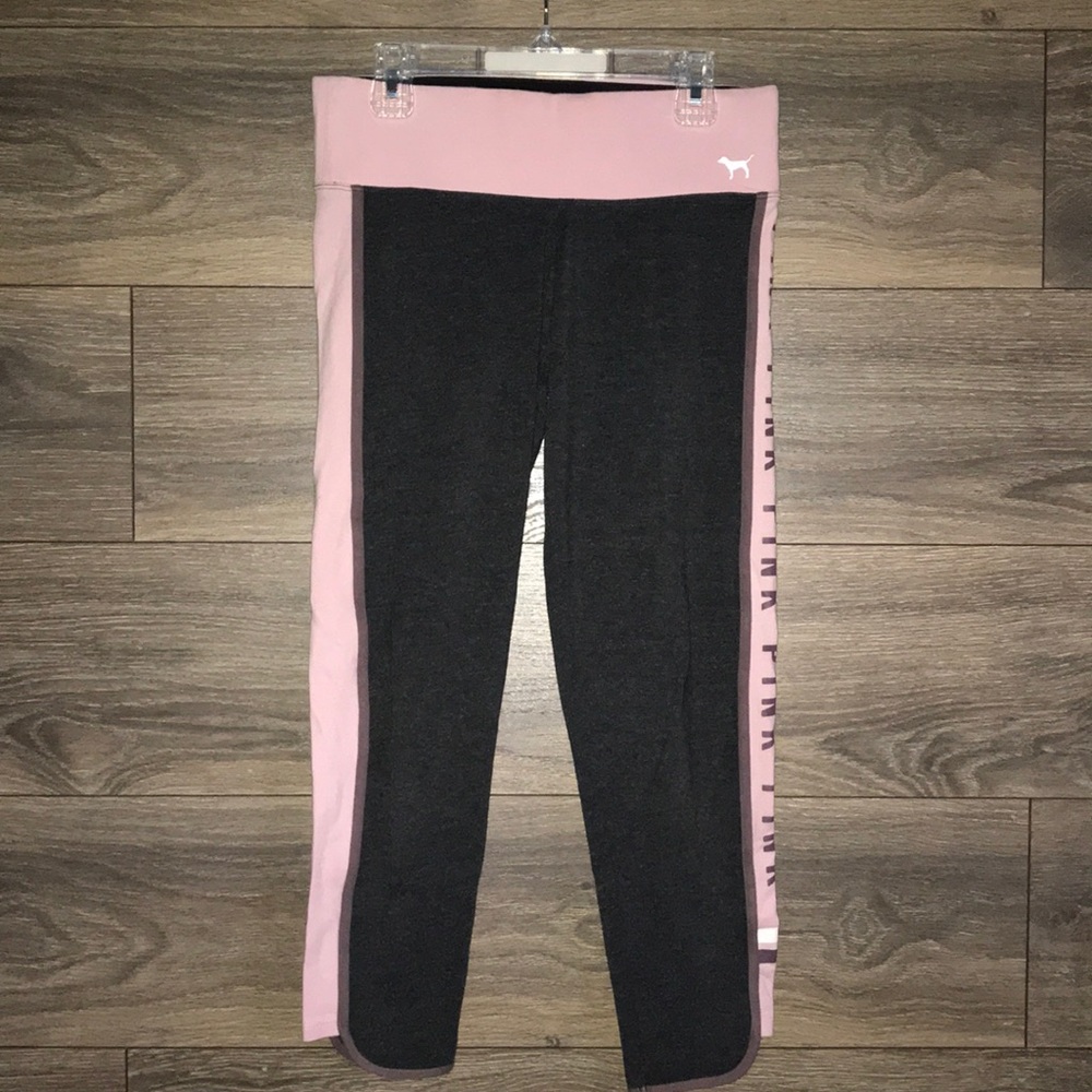 Victoria’s Secret cropped leggings